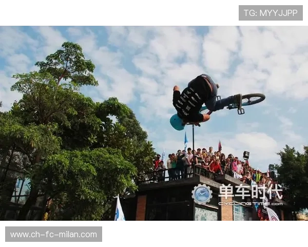 BMX 自行车空翻四周震撼评委