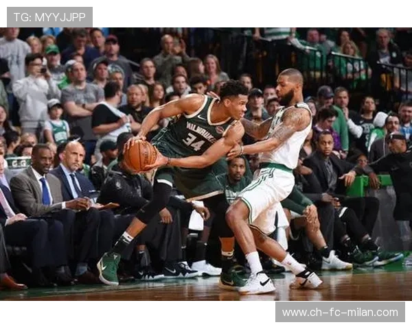 凯尔特人依靠整体传切打出标志性攻势,绿军再掀高潮 凯尔特人依靠整体传切打出标志性攻势,绿军再掀高潮